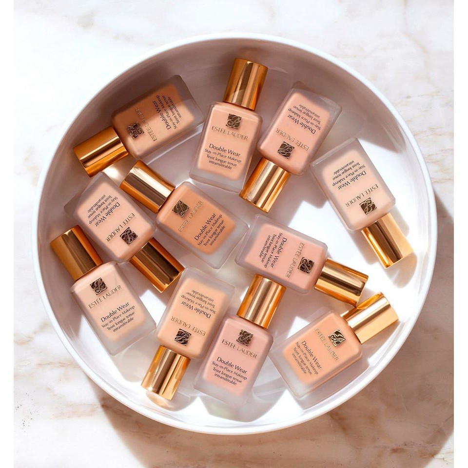 Kem nền estee lauder