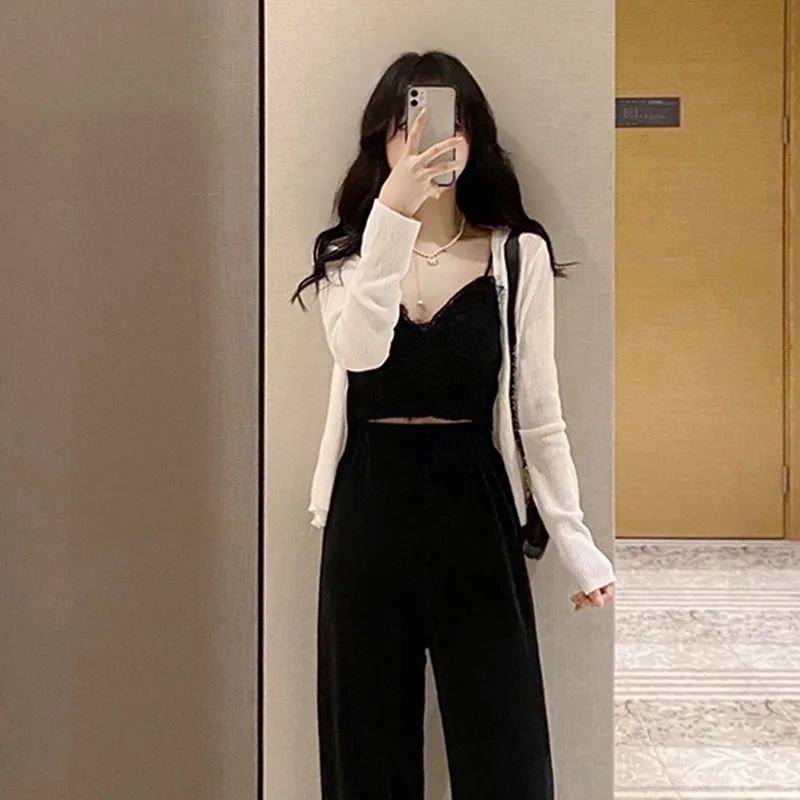 Bộ Áo Sơ Mi Trắng + Áo Dây + Quần Dài Ống Đứng Màu Đen Thời Trang Cho Nữ