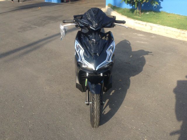 Nạ dưới AB 2020 đen bóng