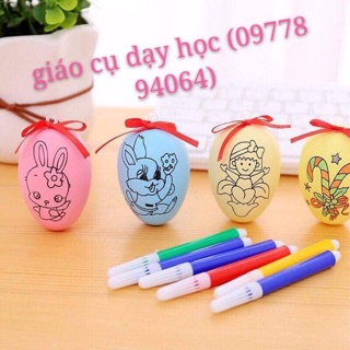 Quà tặng - Set trứng kèm 4 bút tô màu