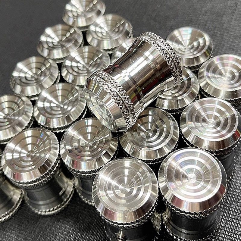 Ốc chụp giò đạp inox 304 gắn mọi loại xe máy