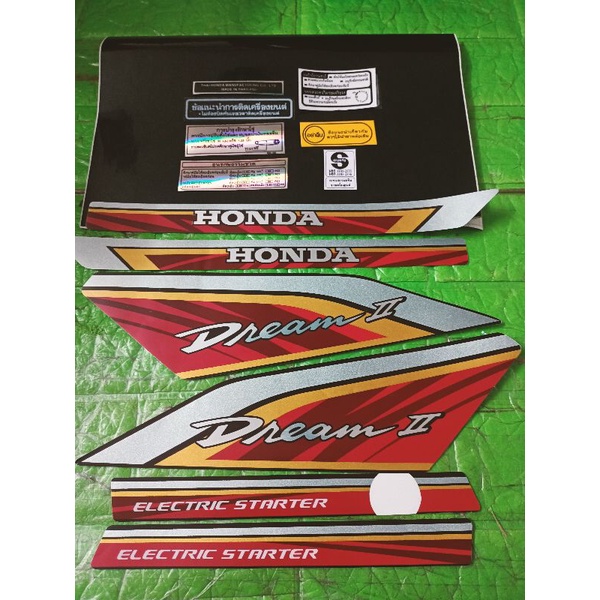 Bộ tem Dream Thái chữ Honda crôm bóng cao cấp new