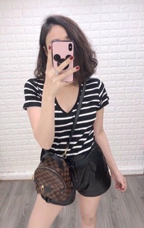 Áo phông kẻ zara basic