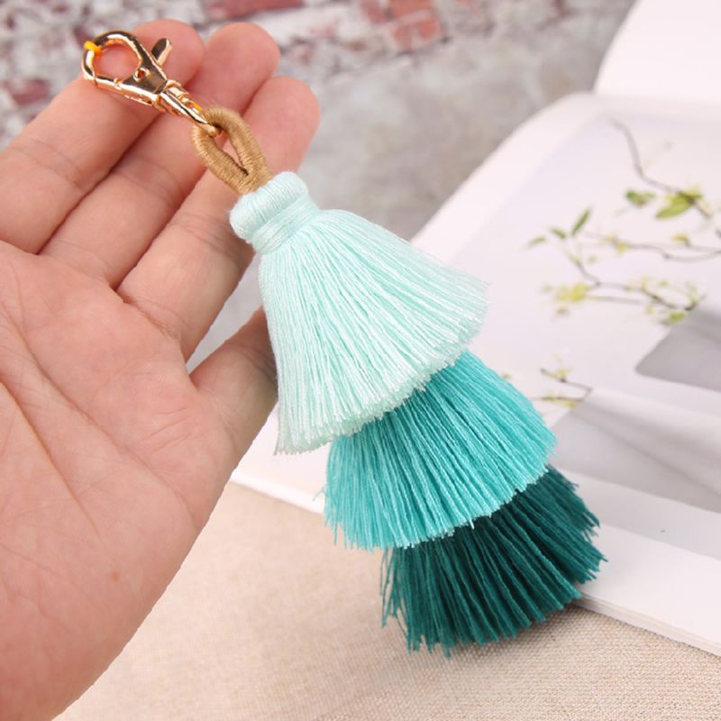 Móc Khóa Dây Tua Rua Nhiều Màu Sắc Phong Cách Boho Dễ Thương Dùng Để Trang Trí Túi Xách / Ô Tô Z