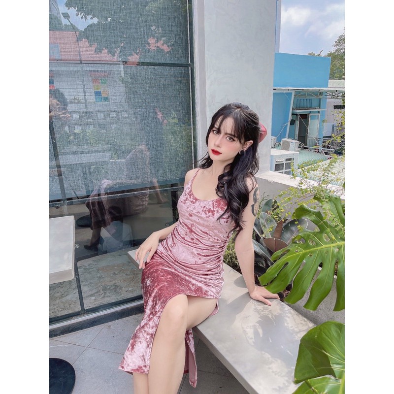 Đầm maxi xẻ tà velvet Yoona