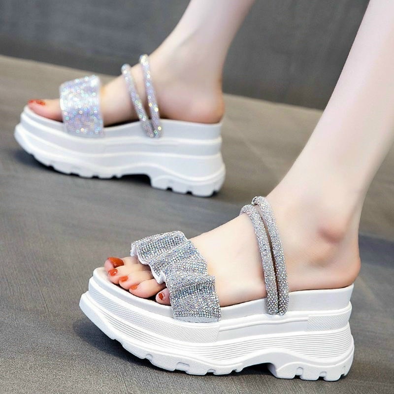 Sandal nữ dính đá tăng chiều cao