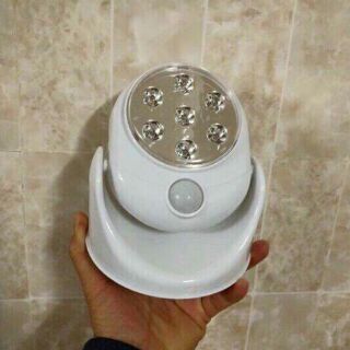 Đèn leed cảm ứng chống trộm