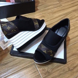 GUCCI cao cấp 9p