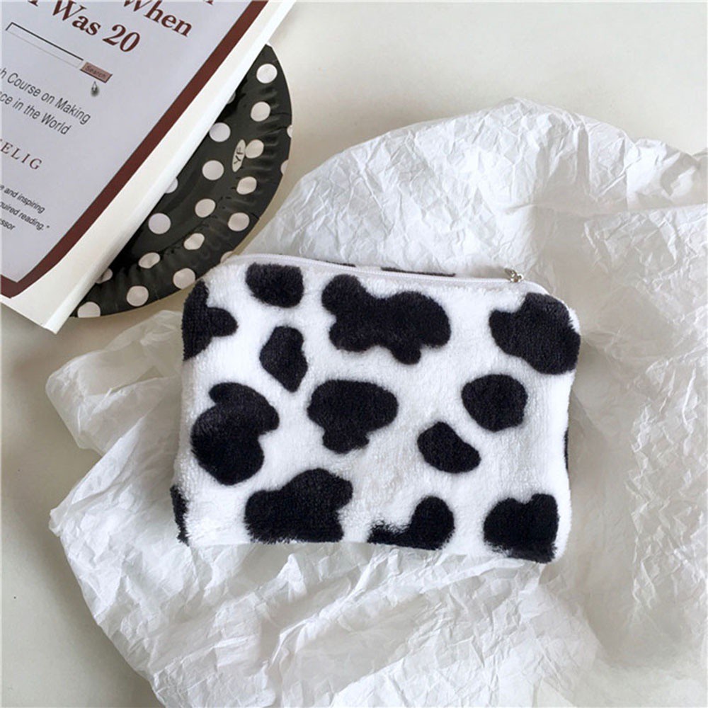 1 Ví Đựng Tiền Xu / Thẻ Id Mini Bằng Vải Bông Họa Tiết Bò Sữa Dễ Thương Cho Nữ