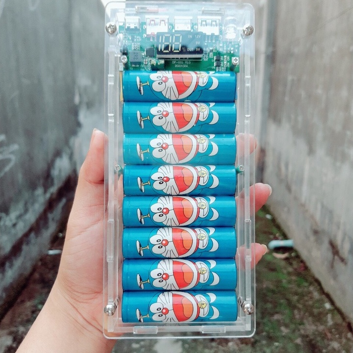 Sạc dự phòng 20.800 mah mica trong suốt siêu ngầu