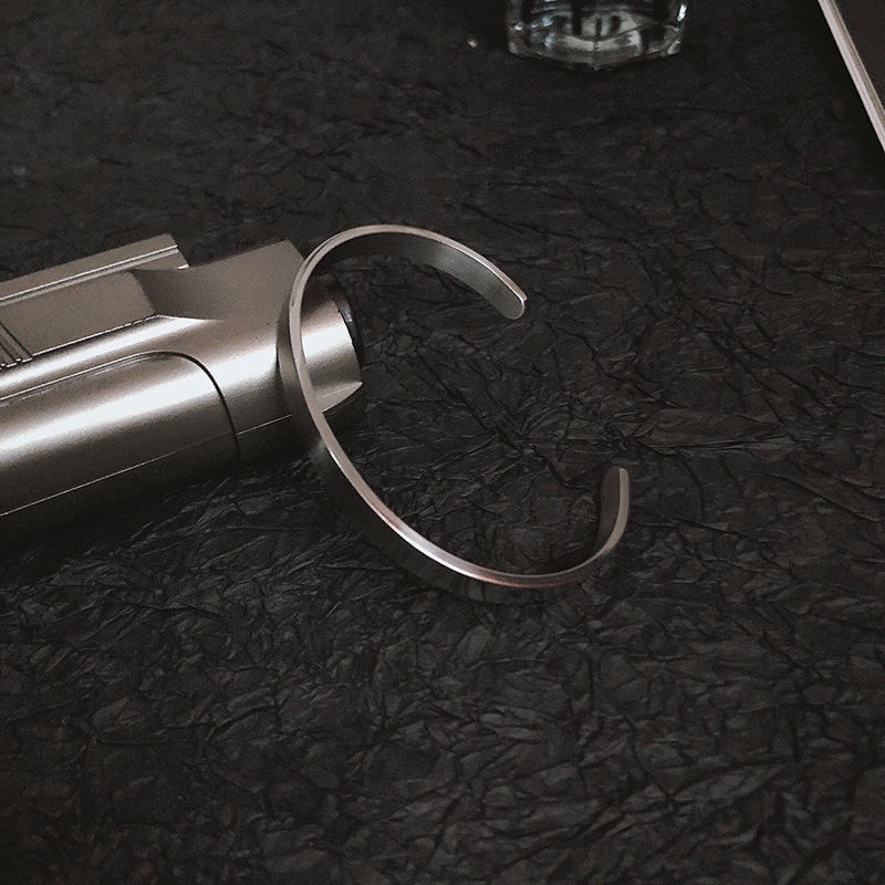 Vòng tay MAYEBE LAVEND bằng thép không gỉ phong cách hiphop thời trang Hàn Quốc cho nam nữ