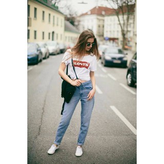 [UNISEX] Áo thun in chữ LEVI'S