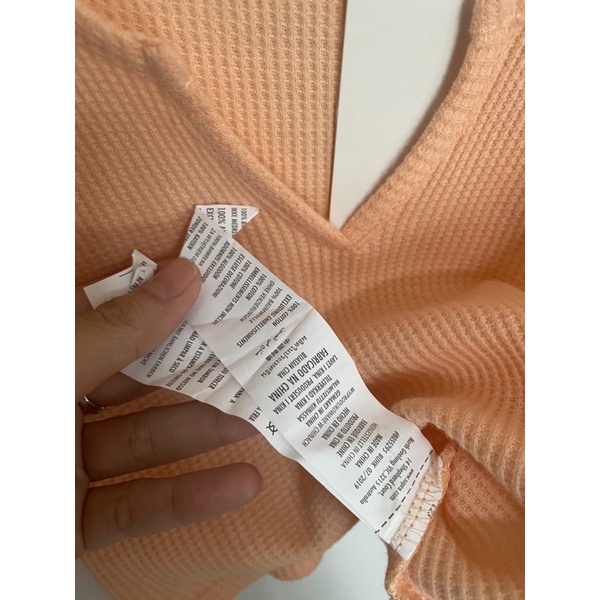 Áo croptop Supre’