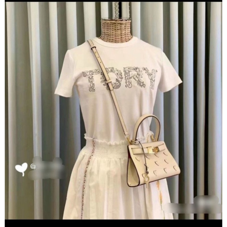 Tory trắng sumoeeumM