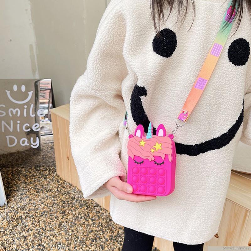 Túi đeo vai hình kỳ lân dễ thương bằng silicon kiểu đồ chơi nhấn bong bóng giảm căng thẳng