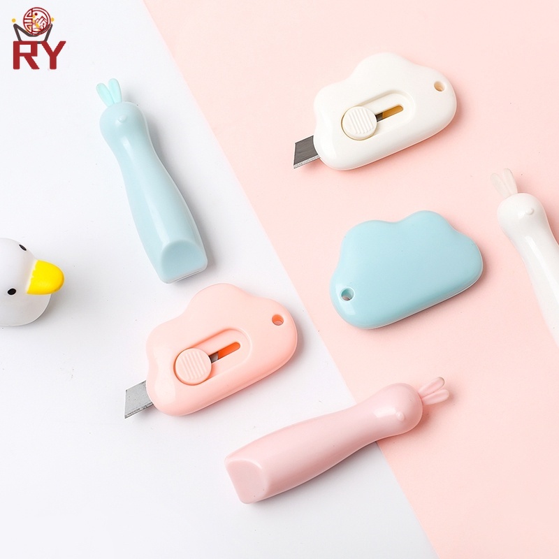 Dao rọc giấy nhỏ gọn tiện dụng cho văn phòng