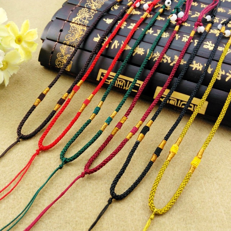 Chuỗi hạt đeo cổ mặt Phật A Di Đà - Phật bản mệnh người tuổi Tuất, Hợi