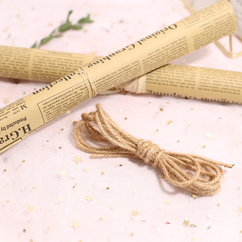 Set 2 cuộn giấy báo vintage kèm dây cói dùng gói hoa , quà tặng