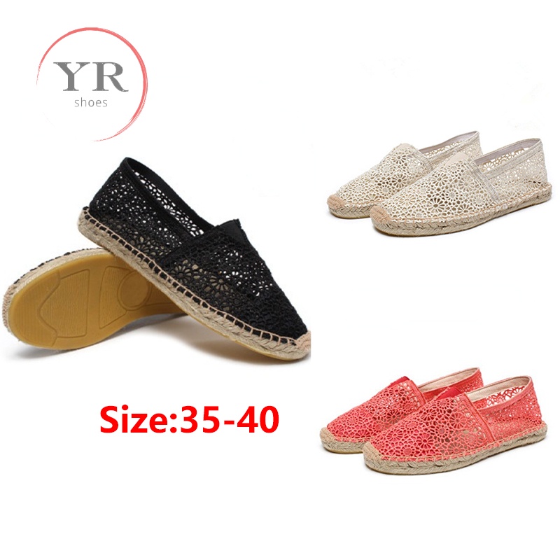 Giày Slip On Chất Liệu Vải Bố Thoải Mái