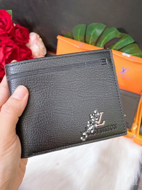Ví nam hàng hiệu thời trang cao cấp da siêu xịn phong cách trẻ trung | BigBuy360 - bigbuy360.vn
