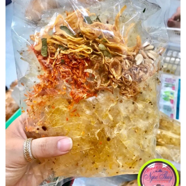 1 BỊCH BÁNH TRÁNG TRỘN GÀ LÁ CHANH NGỌC THUỶ