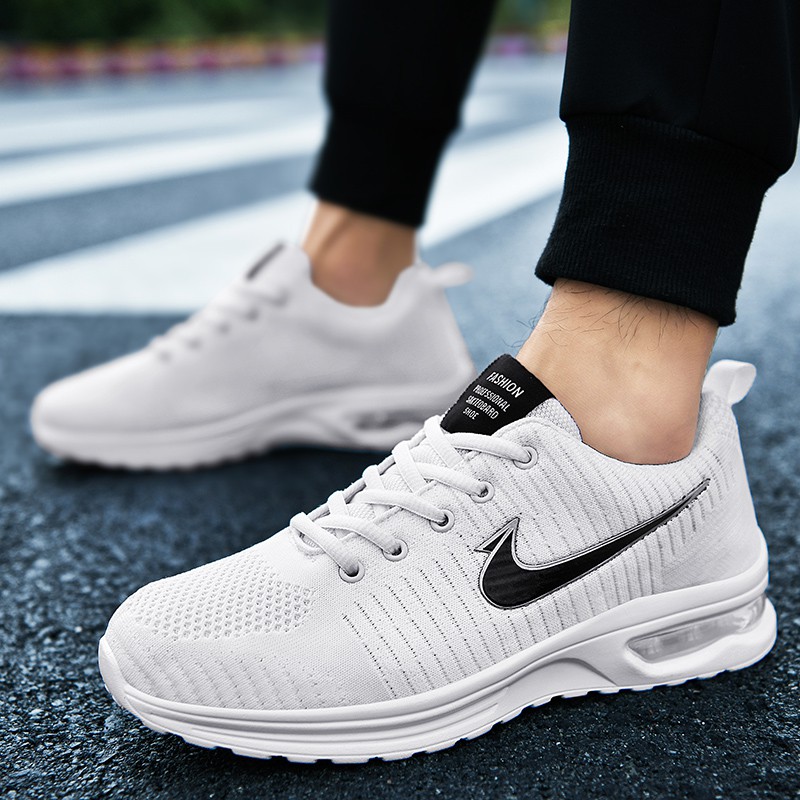 Giày Chạy Bộ Thời Trang Hàn Quốc 3 Màu Chất Lượng Cao Có Size 35-46 Dành Cho Nam Và Nữ