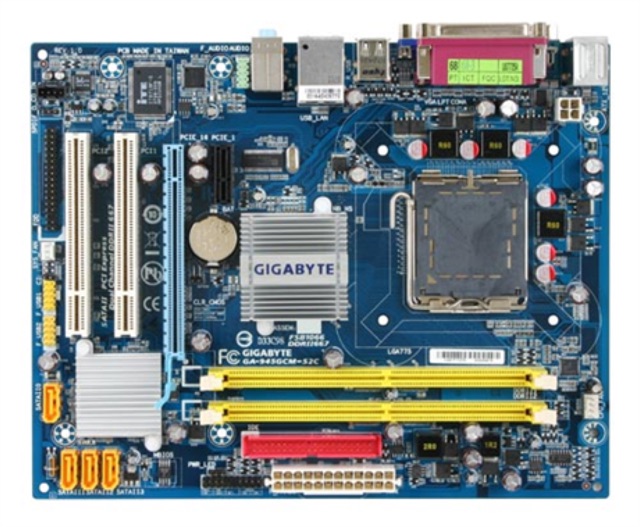 Mainboard gigabyte 945Gm-s2c chạy đc core 2 đầu 8xxx | BigBuy360 - bigbuy360.vn