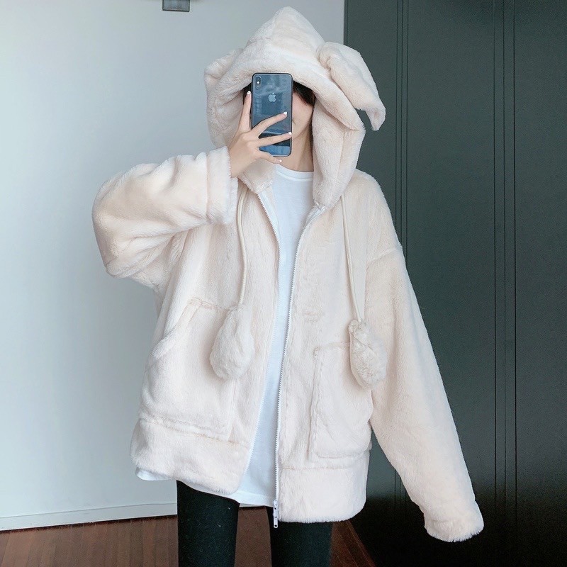Áo khoác lông tai thỏ giật đáng iuuu ⛄️