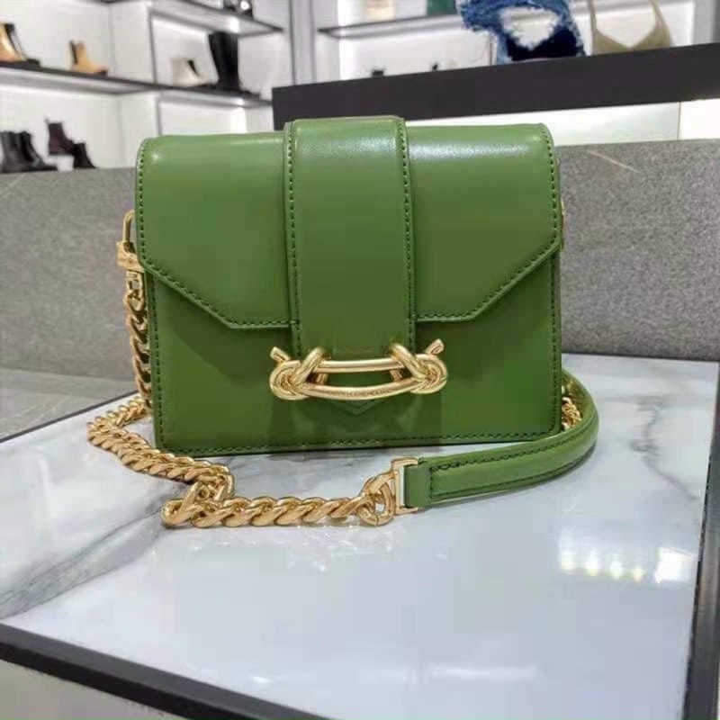 Túi Charles & Keith