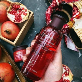 Nước Hoa Hồng Lựu Đỏ - Innisfree Jeju Pomegranate Revitalizing