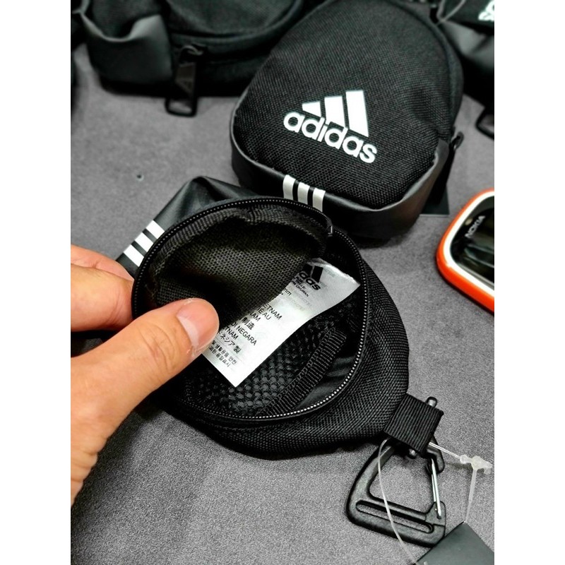 Balo tí hon treo túi