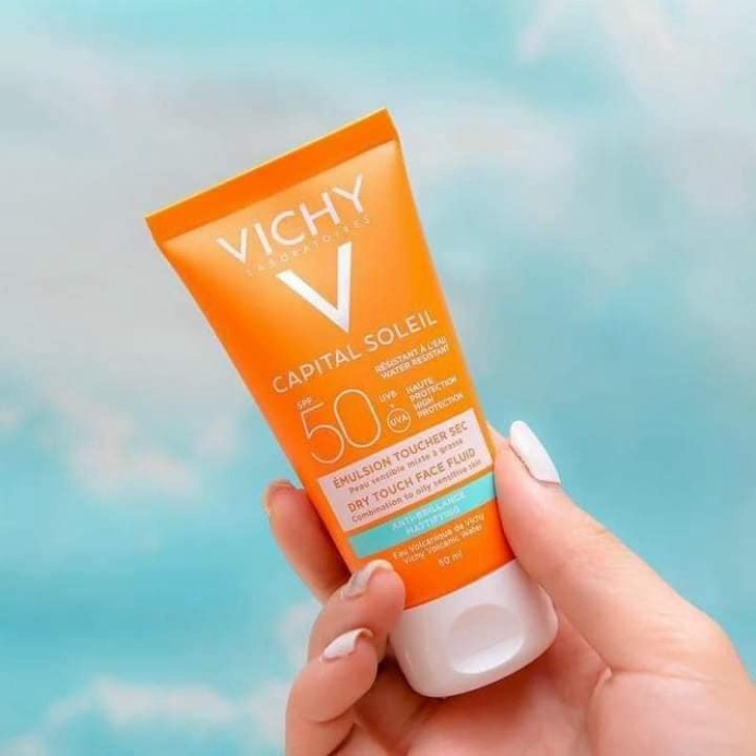 Kem Chống Nắng Vichy Capital Soleil SPF50 50ml