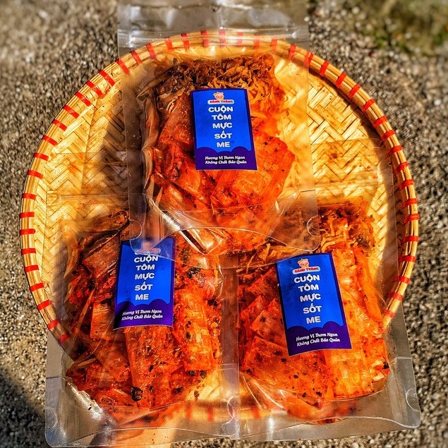 Bánh Tráng Cuộn Mực Sốt Me PIKA SNACK vị chua chua cay tê xoắn lưỡi _Đồ Ăn Vặt Hà Nội_ BTCMUCSOTME