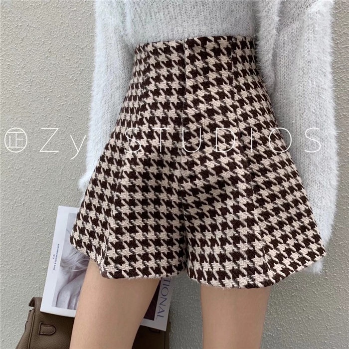 [Hàng Có Sẵn] Quần Short Len Kẻ Ô Vuông Lưng Cao Ôm Dáng Phong Cách Thu Đông Hàn Quốc Cho Nữ