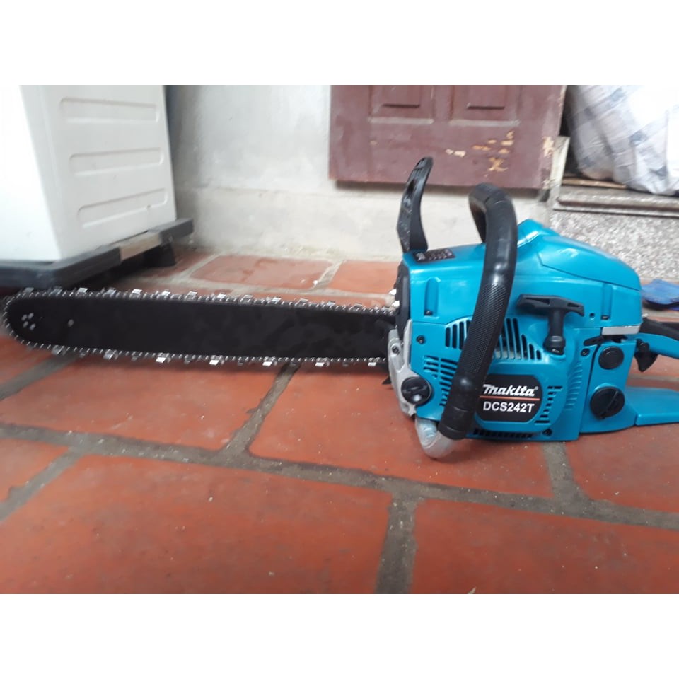 Máy Cưa Xăng Makita DCS242T 68CC