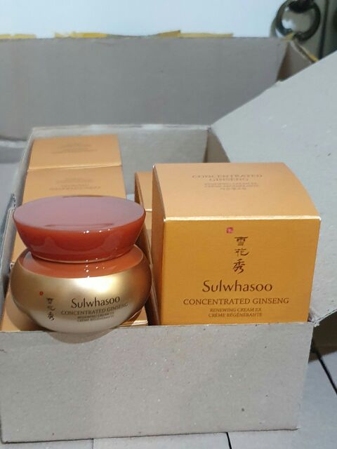 Kem tái tạo da từ nhân sâm cô đặc Sulwhasoo Concentrated Ginseng Renewing Cream ex lọ 10 ml