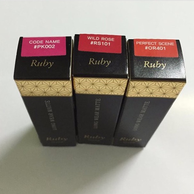 Son môi RUBY GOLD LONG WEAR MATTE