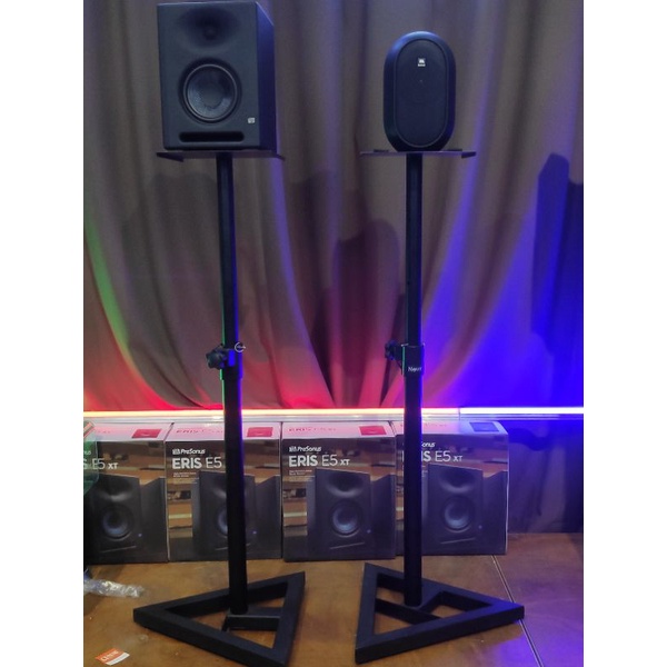 Chân loa kiểm âm