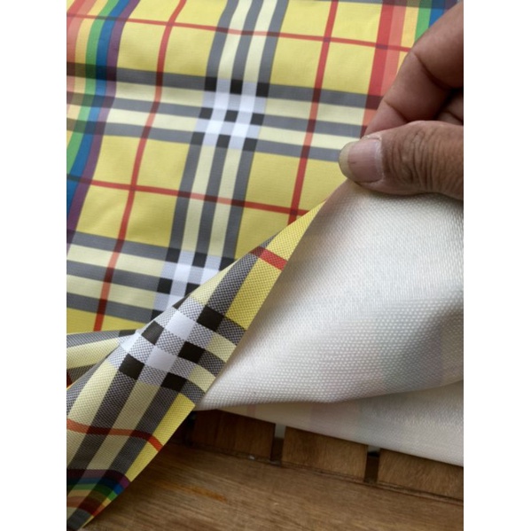 Da sọc Burberry nguyên tấm