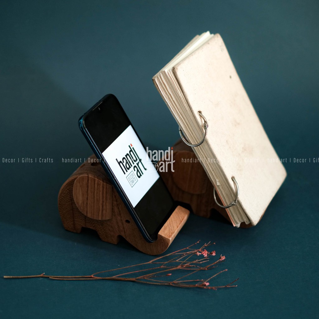 Giá gỗ gác điện thoại - hình cá heo/ hình con voi - Wooden phone rack