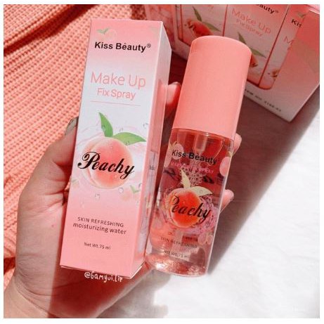 Xịt Khoáng Khóa lớp Nền Trang điểm Kiss Beauty Peachy 75ml | BigBuy360 - bigbuy360.vn
