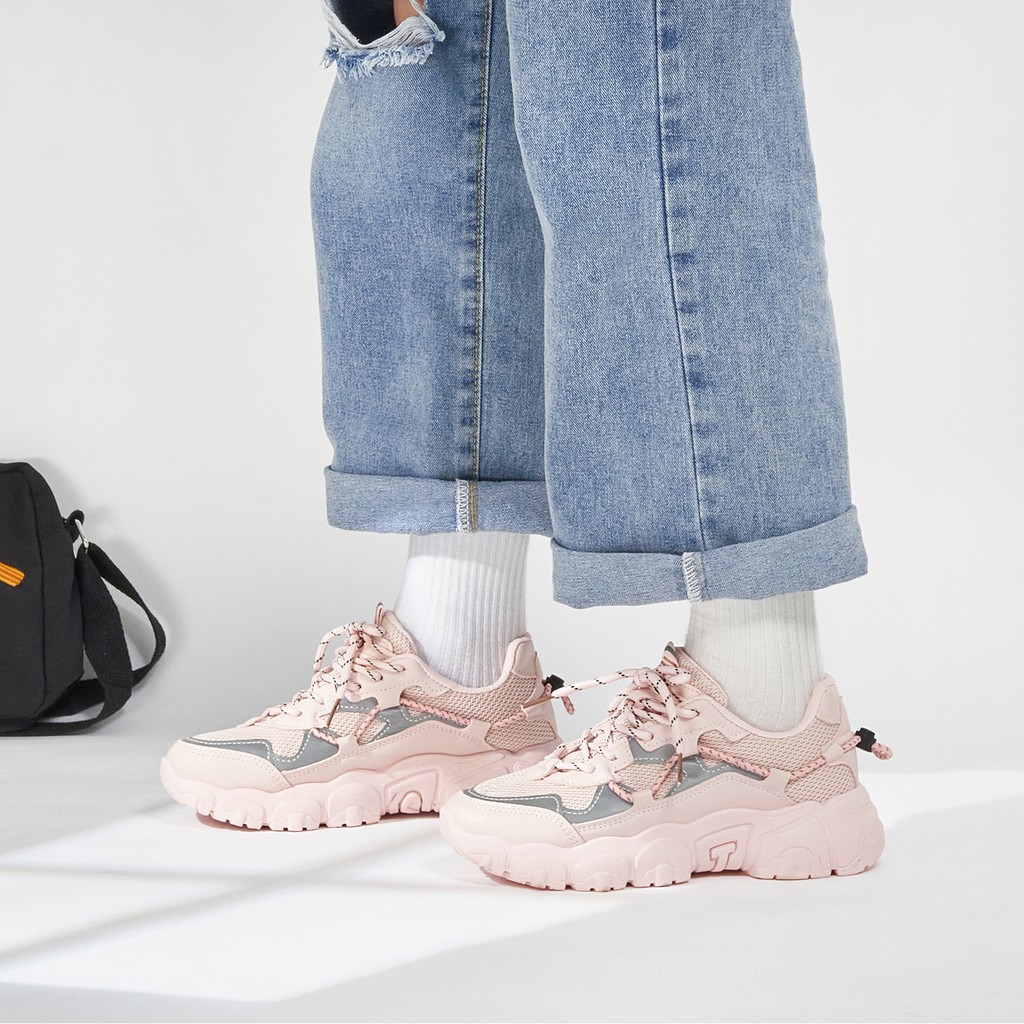 Giày Thể Thao Nữ giayBOM Đế Cao 4 cm Thiết Kế Phản Quang B1084 | BigBuy360 - bigbuy360.vn