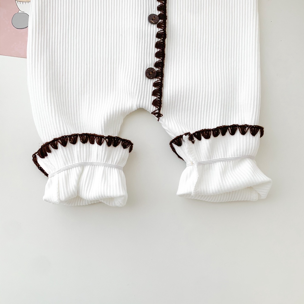 Bộ đồ ngủ liền thân tay dài cài nút thời trang mùa thu cho bé