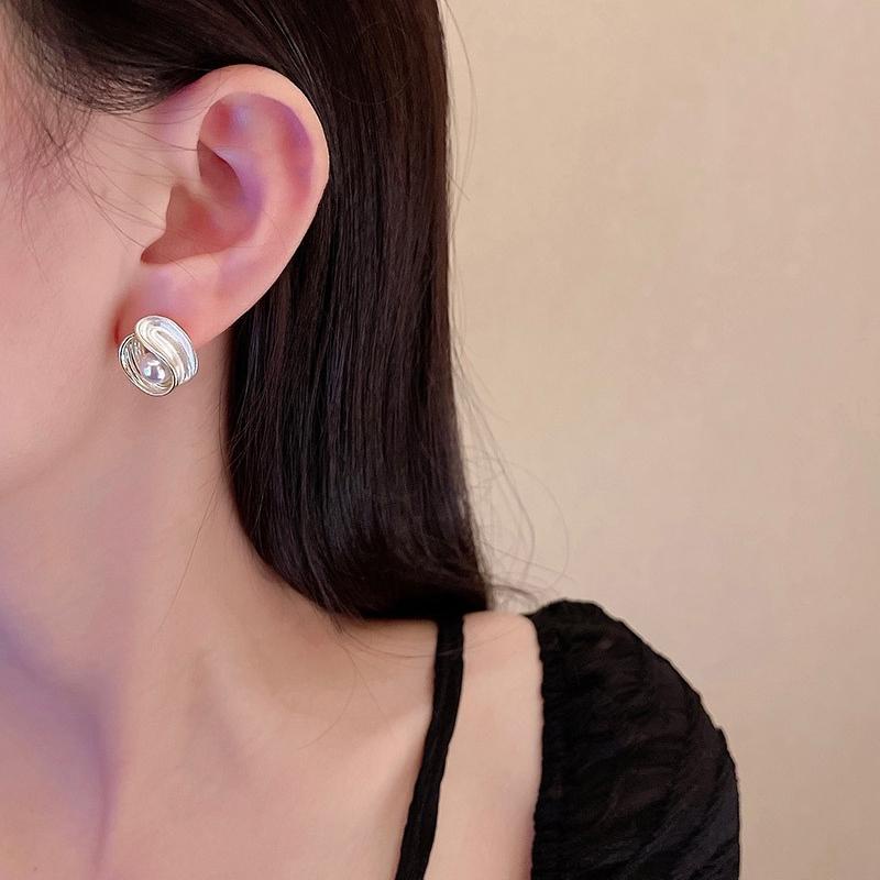 Bông tai hoa nụ trắng chuôi bạc 925 sang trọng phá cách kiểu dáng Hàn Quốc dành cho nữ VV48