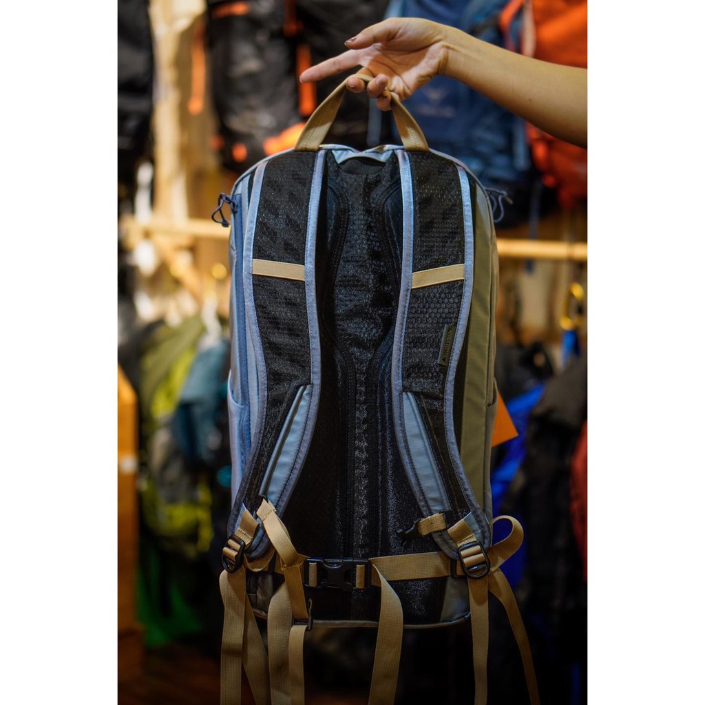 Balo Burton Multipath 20L  Thời Trang , Du Lịch , Đi Học