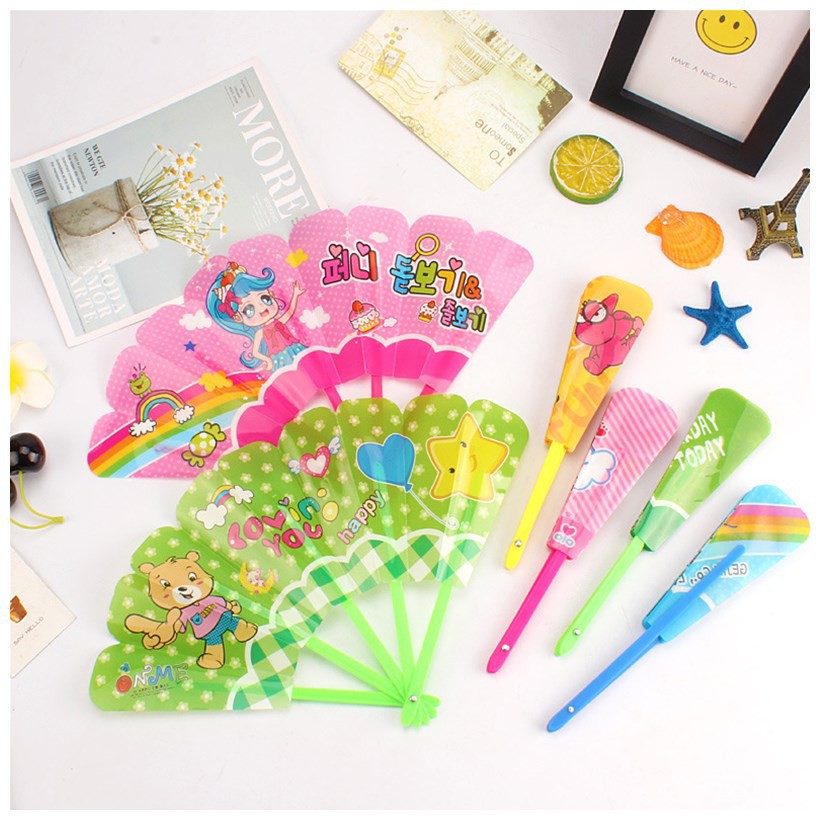 Quạt Nhựa Gấp Cầm Tay Mini (dài 13cm) - Quạt Nhựa Gấp Gọn Bỏ Túi (Kho Sỉ Hằng Nguyễn)