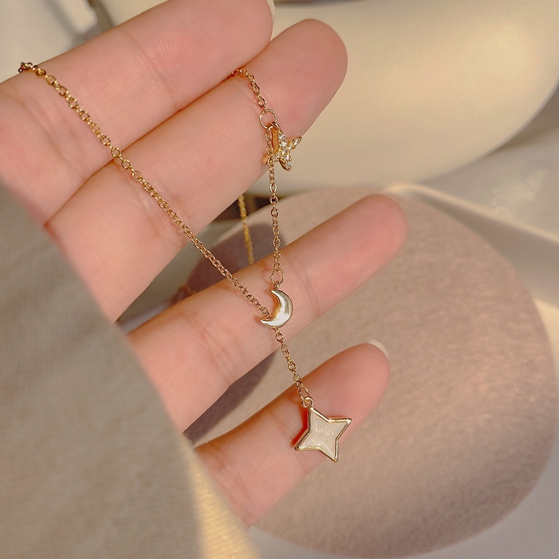 Vòng cổ Thép Titan Mặt Hình Ngôi Sao Và Mặt Trăng Phong Cách Hàn Quốc Cho Nữ