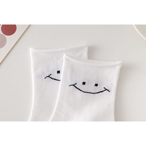 Tất cổ cao, vớ cổ cao nữ trắng họa tiết dễ thương vải co giãn thời trang Hàn Quốc Fashinrandy
