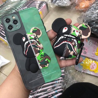 Ốp lưng iphone BAPE x BearBrick 3D