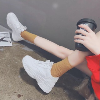 Giầy thể thao trắng trơn